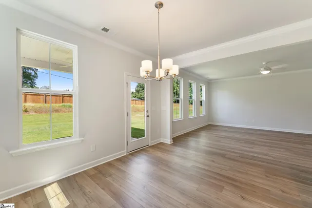 $329,000 | 7027 New Horizons Lane, Boiling Springs, SC 29316