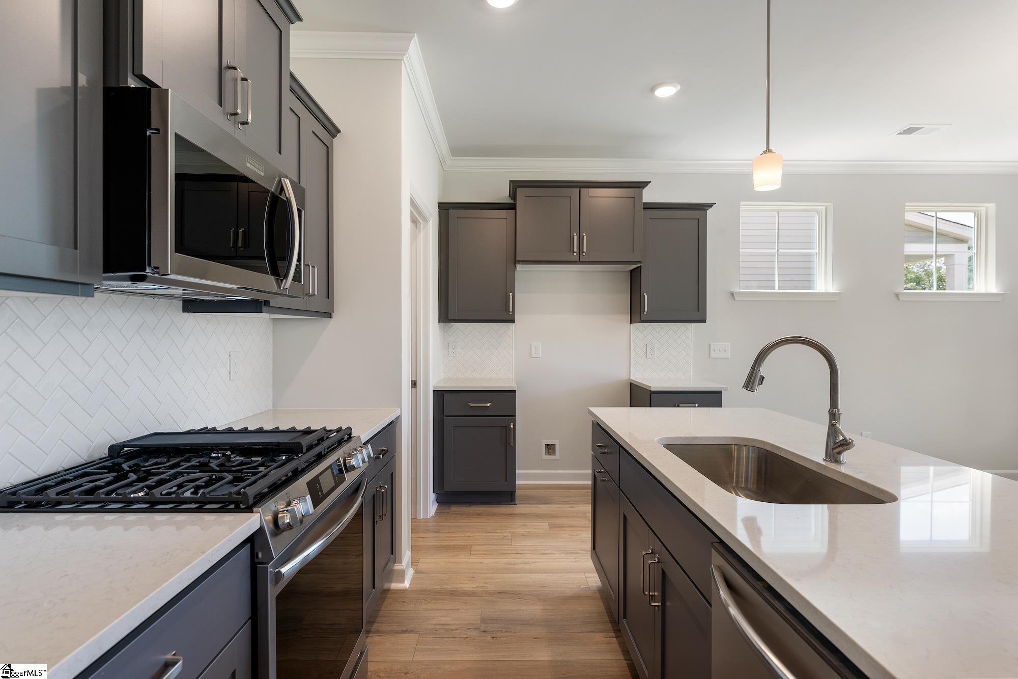 7027 New Horizons Lane Boiling Springs, SC 29316 - Photo 14 of 34