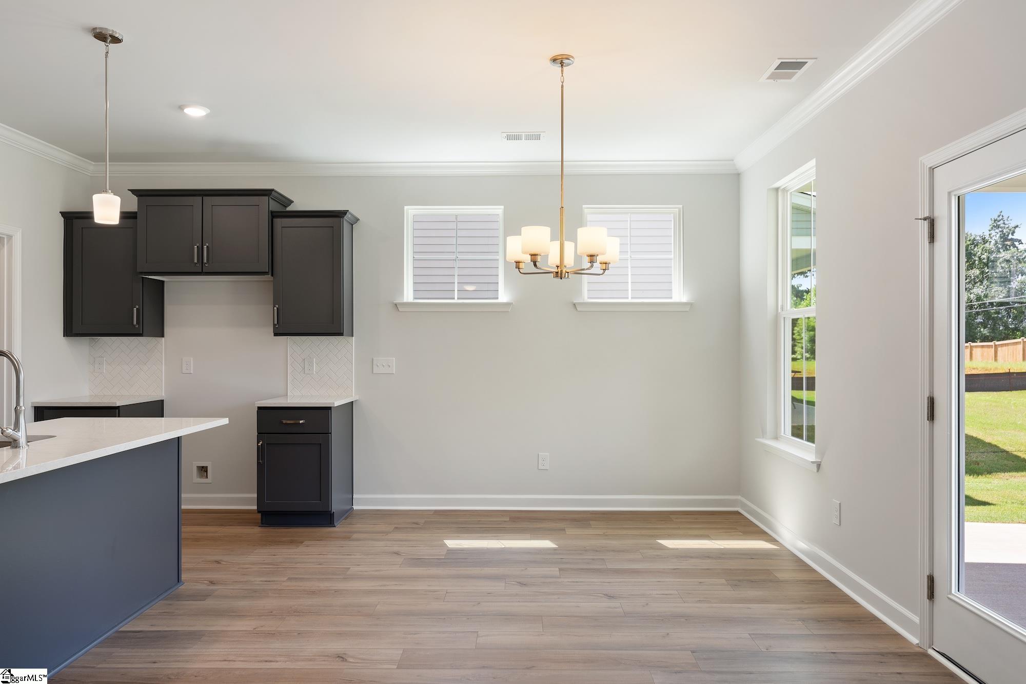 7027 New Horizons Lane Boiling Springs, SC 29316 - Photo 9 of 34