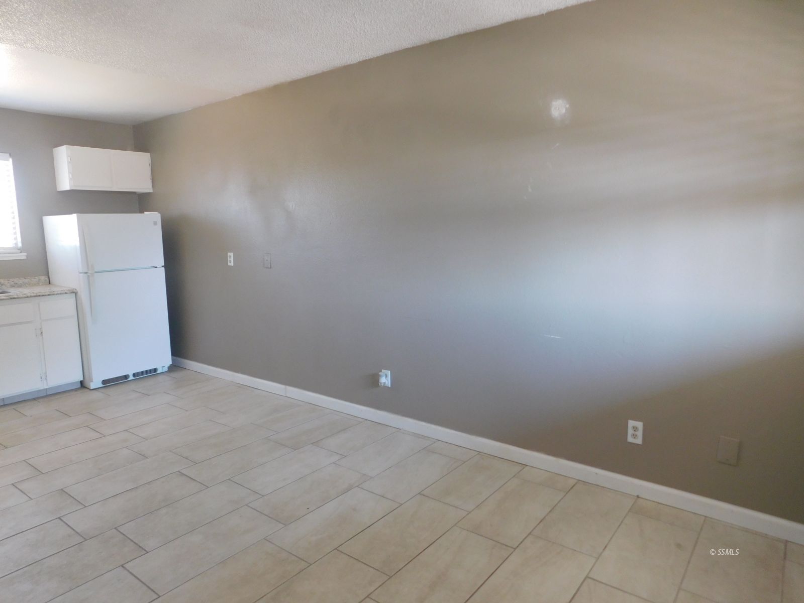 301 East Church Avenue Ridgecrest, CA 93555 - Photo 10 of 14 Gallery Image 10