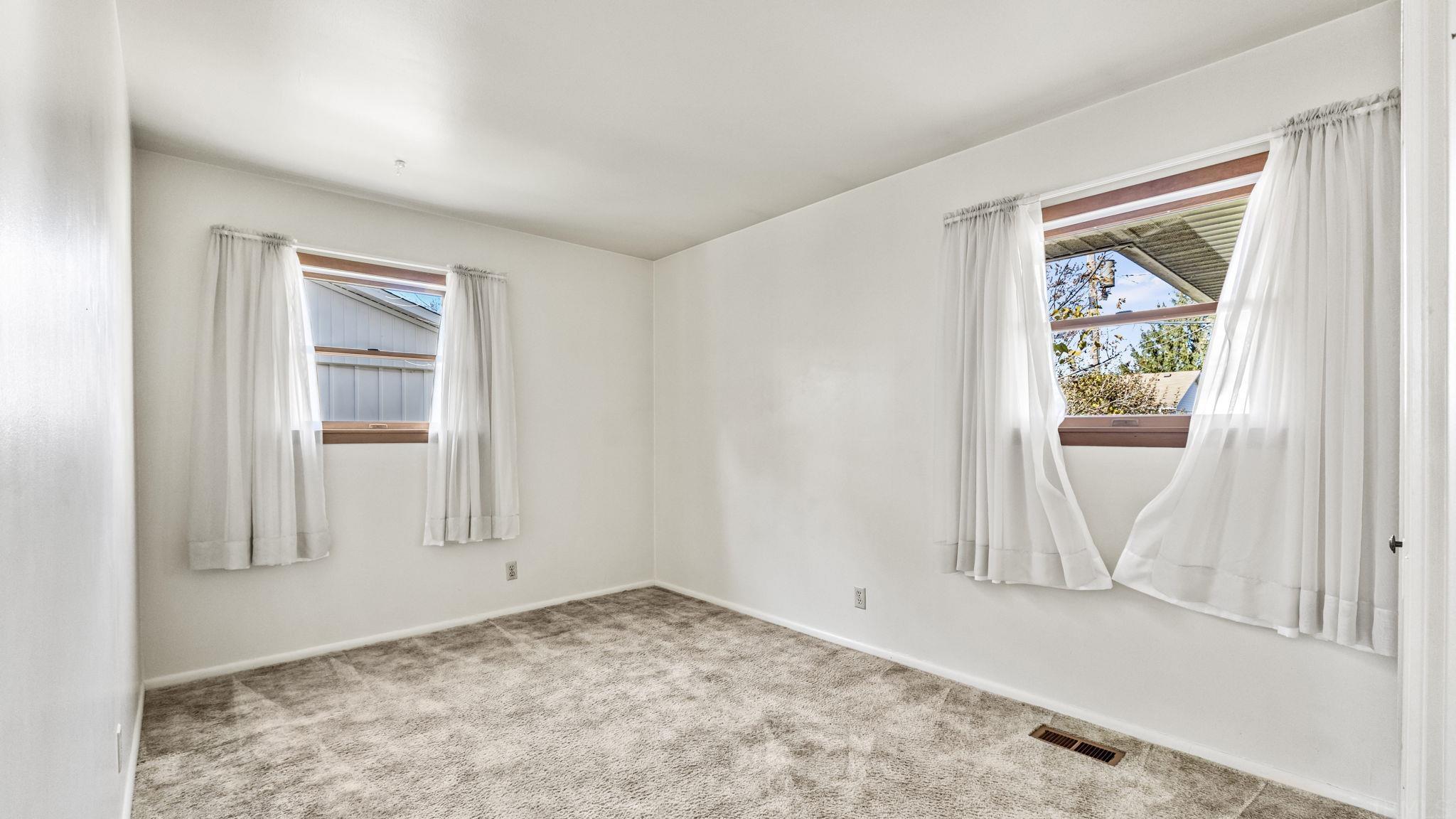 503 Springbrook Road Fort Wayne, IN 46825 - Photo 11 of 36 Gallery Image 11