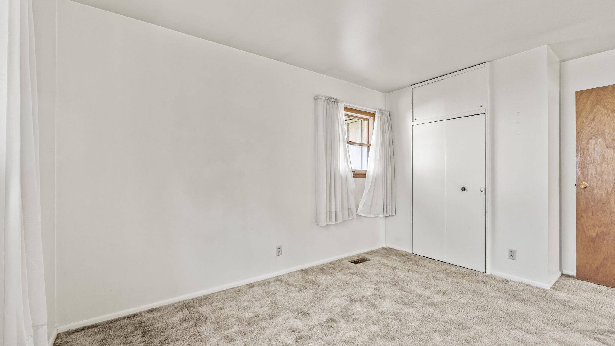 503 Springbrook Road Fort Wayne, IN 46825 - Photo 12 of 36 Gallery Image 12