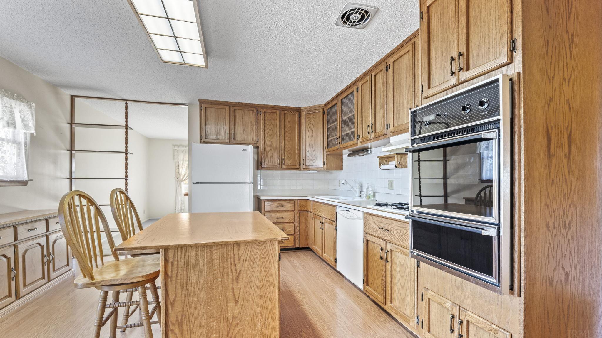 503 Springbrook Road Fort Wayne, IN 46825 - Photo 16 of 36 Gallery Image 16