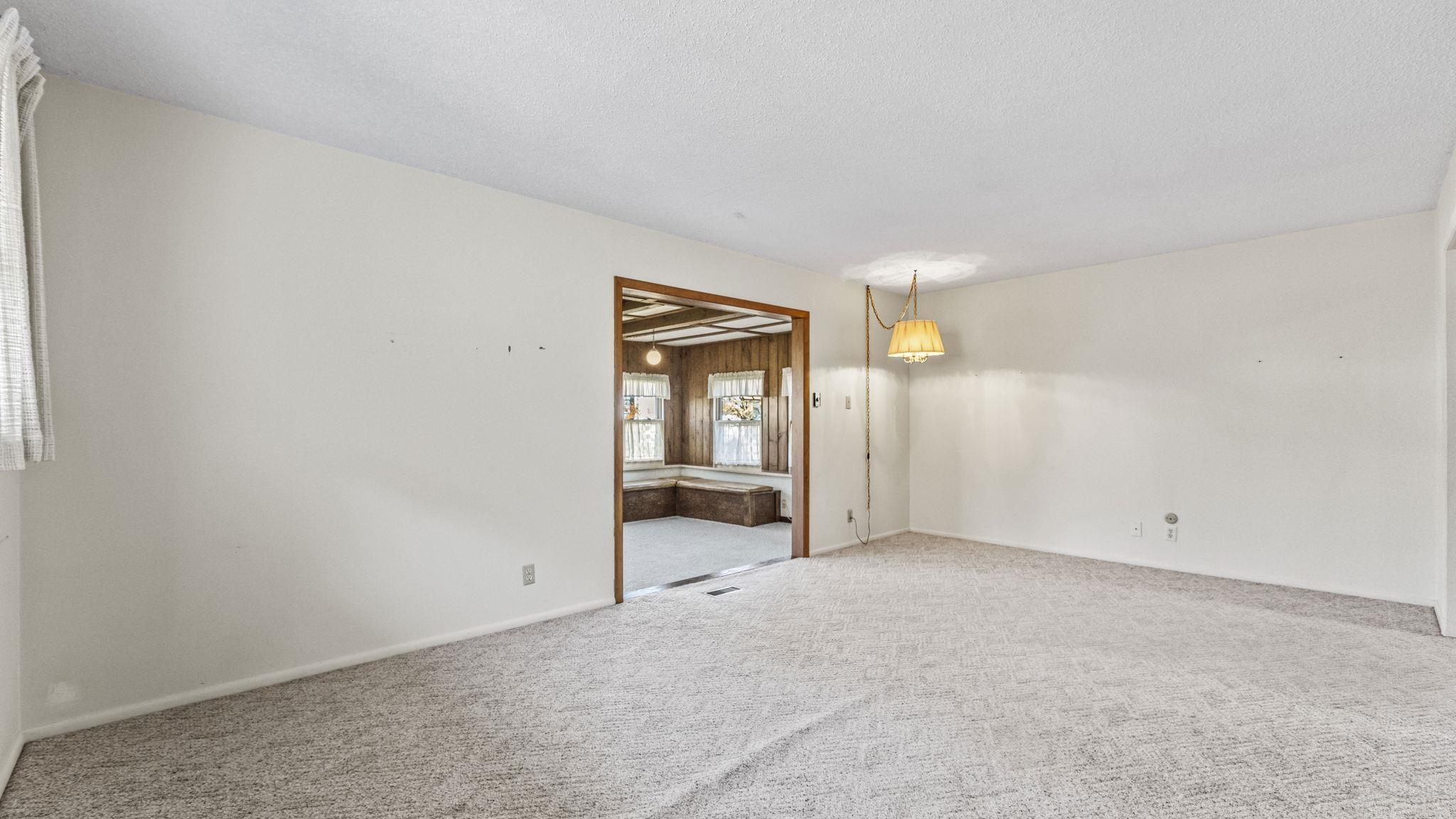 503 Springbrook Road Fort Wayne, IN 46825 - Photo 24 of 36 Gallery Image 24