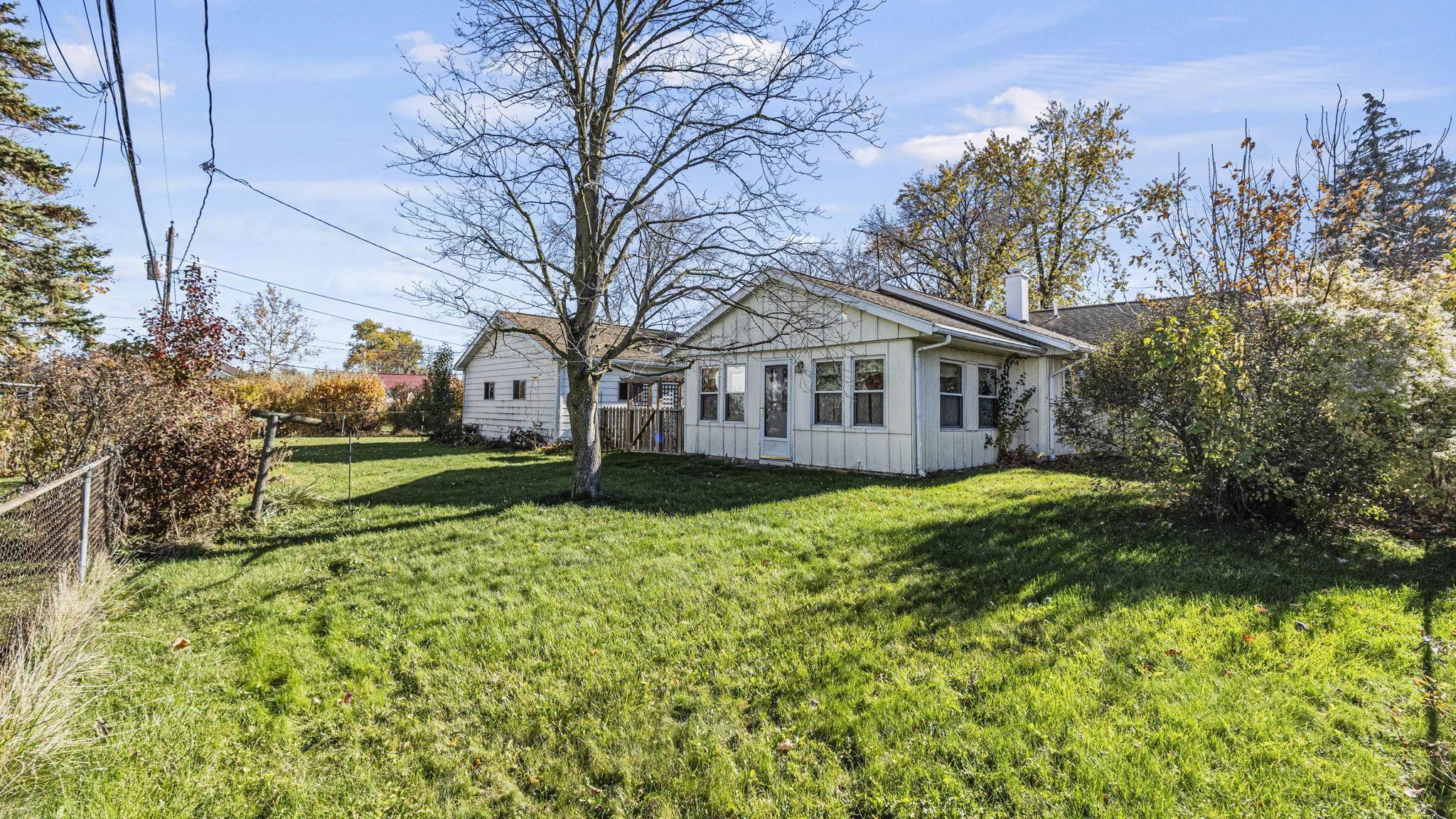 503 Springbrook Road Fort Wayne, IN 46825 - Photo 32 of 36 Gallery Image 32