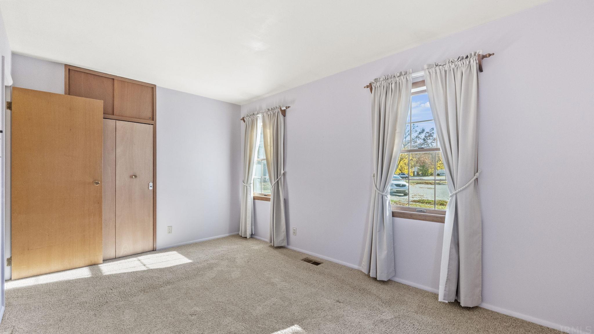503 Springbrook Road Fort Wayne, IN 46825 - Photo 8 of 36 Gallery Image 8