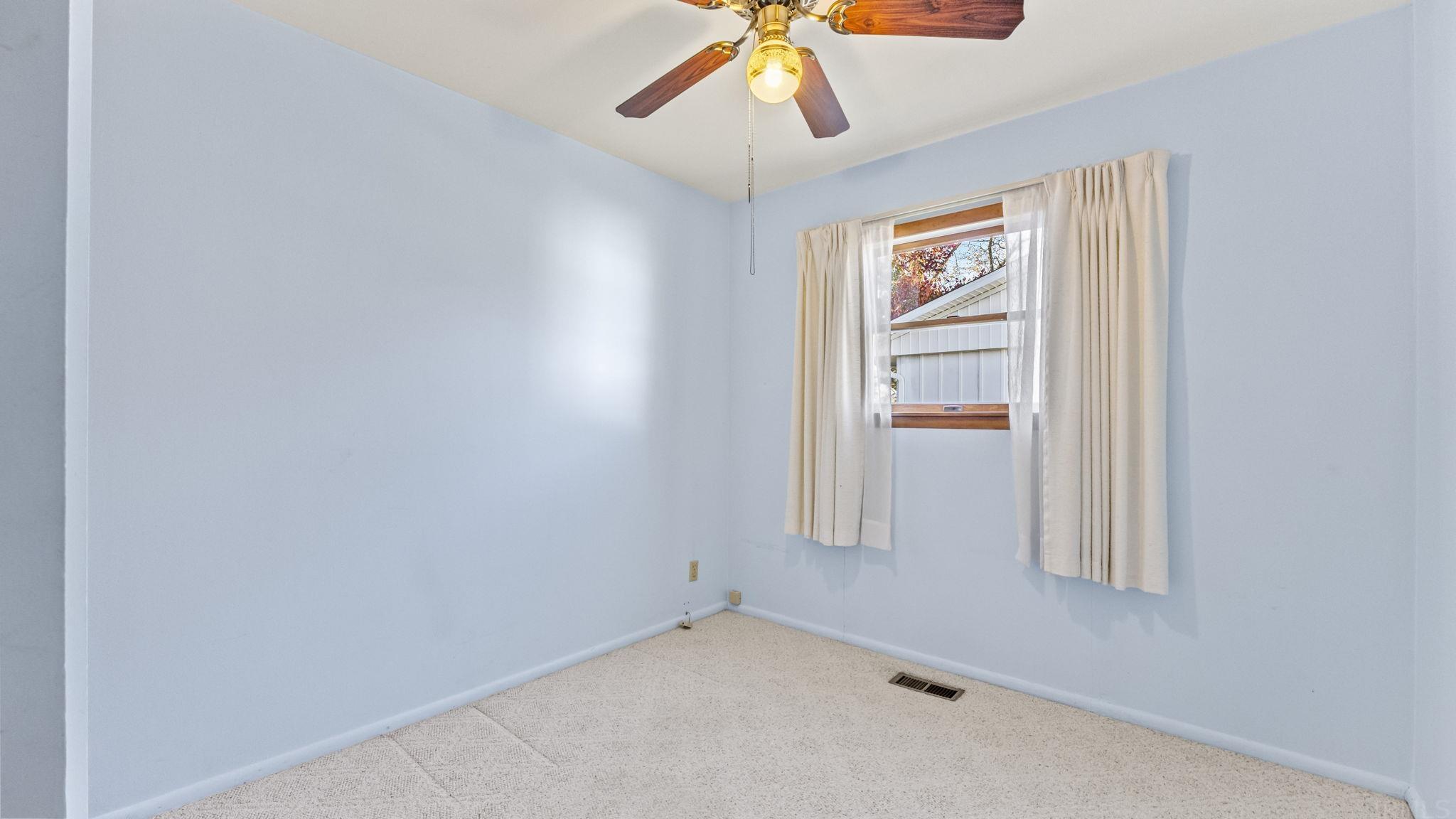 503 Springbrook Road Fort Wayne, IN 46825 - Photo 9 of 36 Gallery Image 9