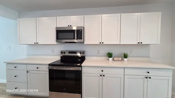 $2,195 | 2530 West Woodlawn Avenue, San Antonio, TX 78228