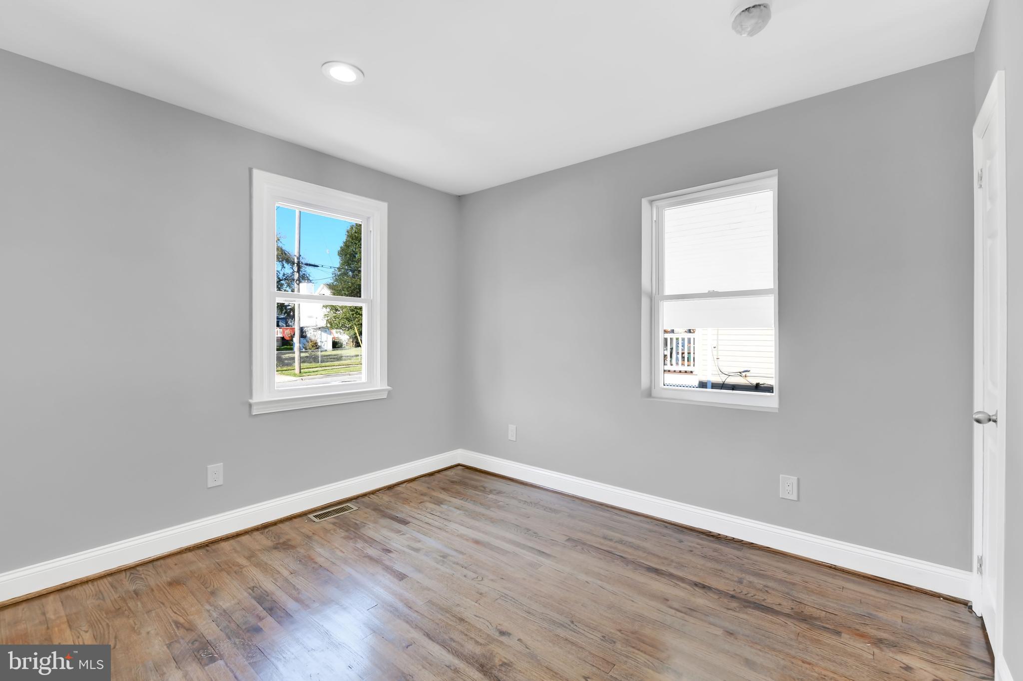 7618 Maple Road Baltimore, MD 21222 - Photo 8 of 27