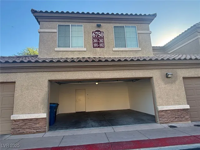 $1,300 | 6750 Caporetto Lane, Unit 102, North Las Vegas, NV 89084