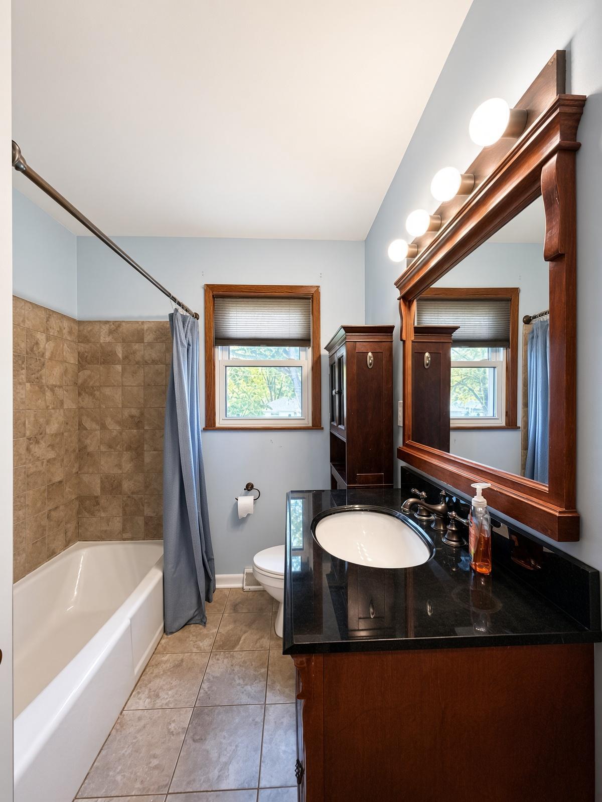 3507 17th Avenue Northwest Rochester, MN 55901 - Photo 14 of 28 Gallery Image 14