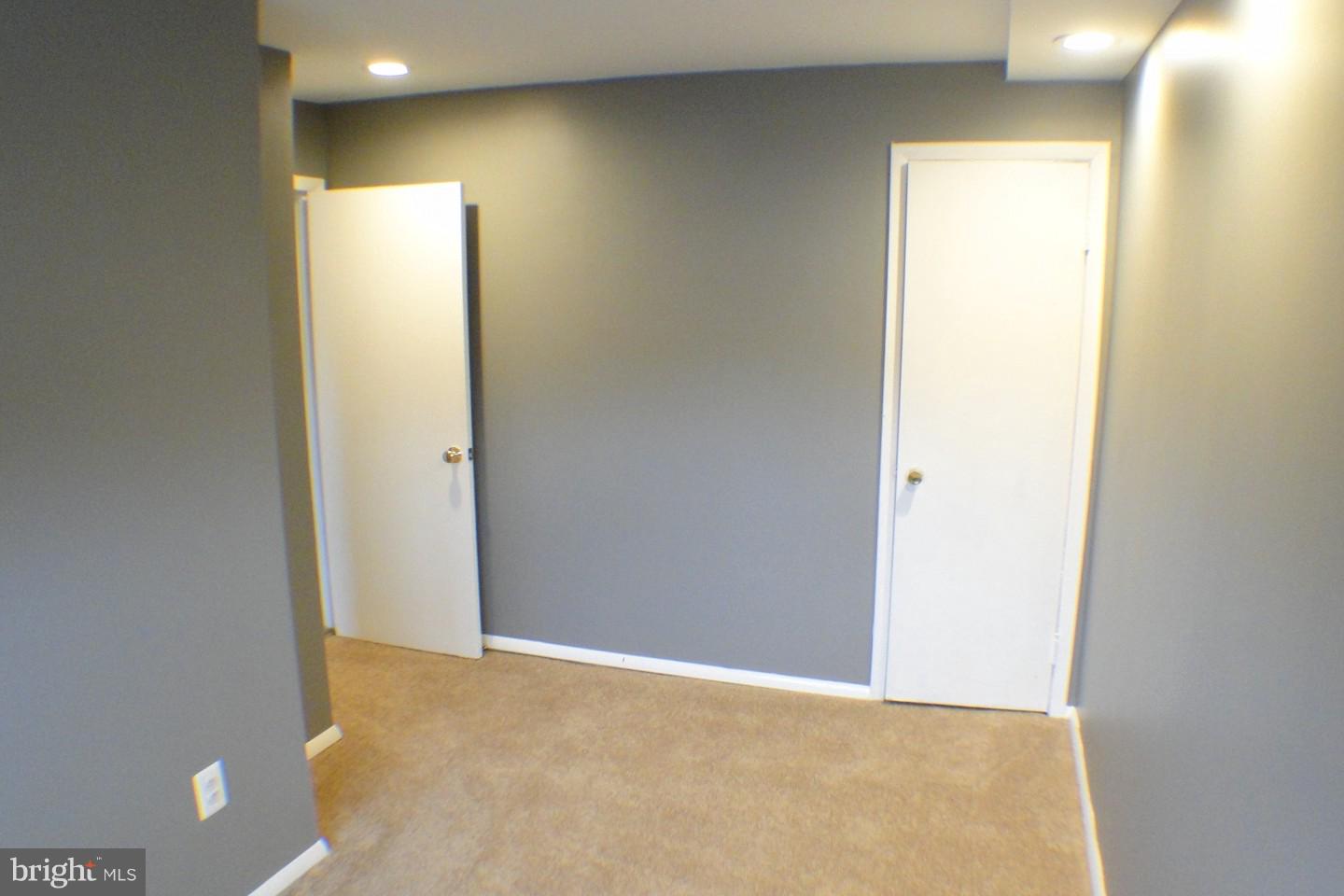 3663 Academy Road Philadelphia, PA 19154 - Photo 14 of 24 Gallery Image 14