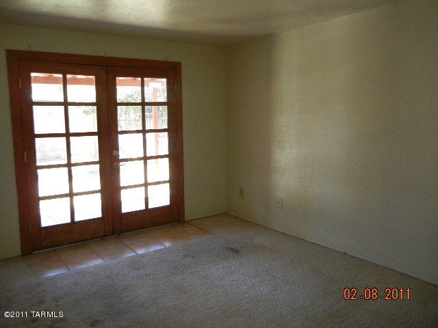 2718 South Jaguar Road Tucson, AZ 85730 - Photo 9 of 19