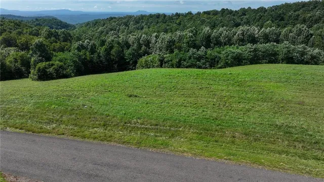 $75,000 | 0 Continental Drive, Hillsville, VA 24343