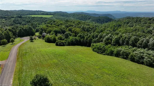 $75,000 | 0 Continental Drive, Hillsville, VA 24343