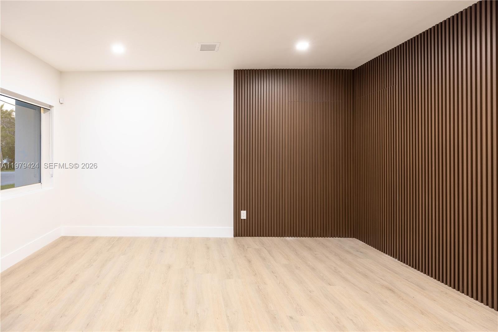 6070 Southwest 42nd Street Miami, FL 33155 - Photo 32 of 40 a view of empty room