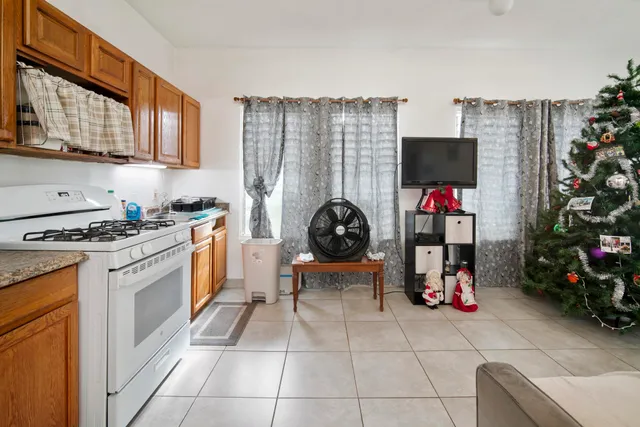 $1,299,000 | 189 West Hawaii Street, Kahului, HI 96732