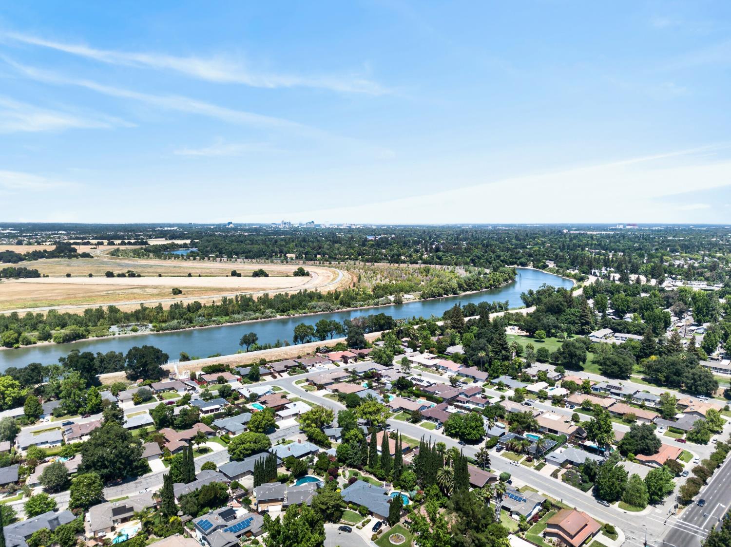 6239 Riverside Boulevard, Unit 2 Sacramento, CA 95831 - Photo 41 of 42
