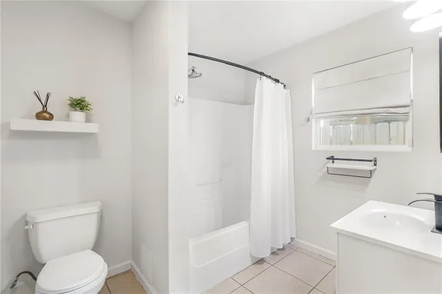 $249,999 | 2418 New York Street, New Orleans, LA 70122