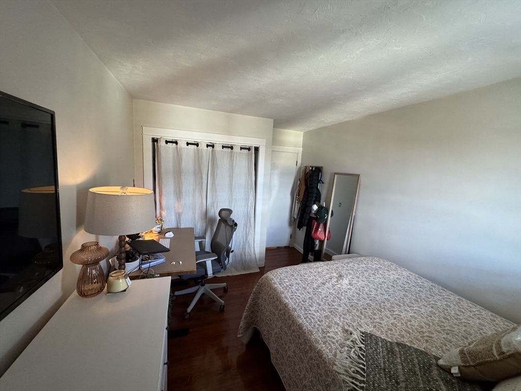 21 Middlesex Avenue, Unit 303 Worcester, MA 01604 - Photo 7 of 10