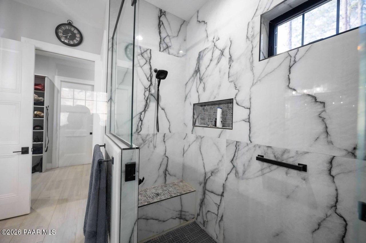 5067 South Big Bug Mesa Road Prescott, AZ 86303 - Photo 25 of 56 Primary Shower