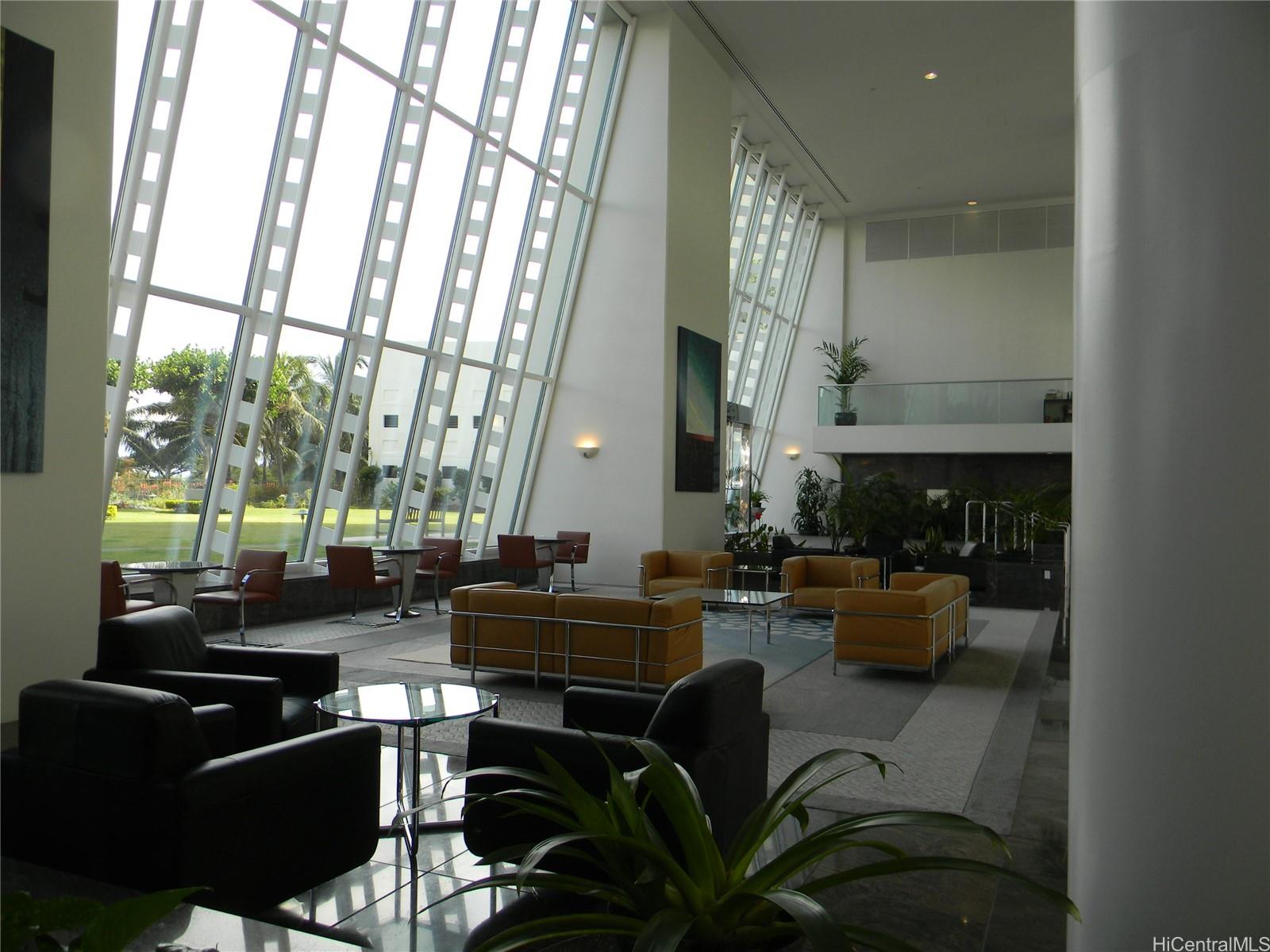 88 Piikoi Street, Unit 3604 Honolulu, HI 96814 - Photo 2 of 7 Lobby