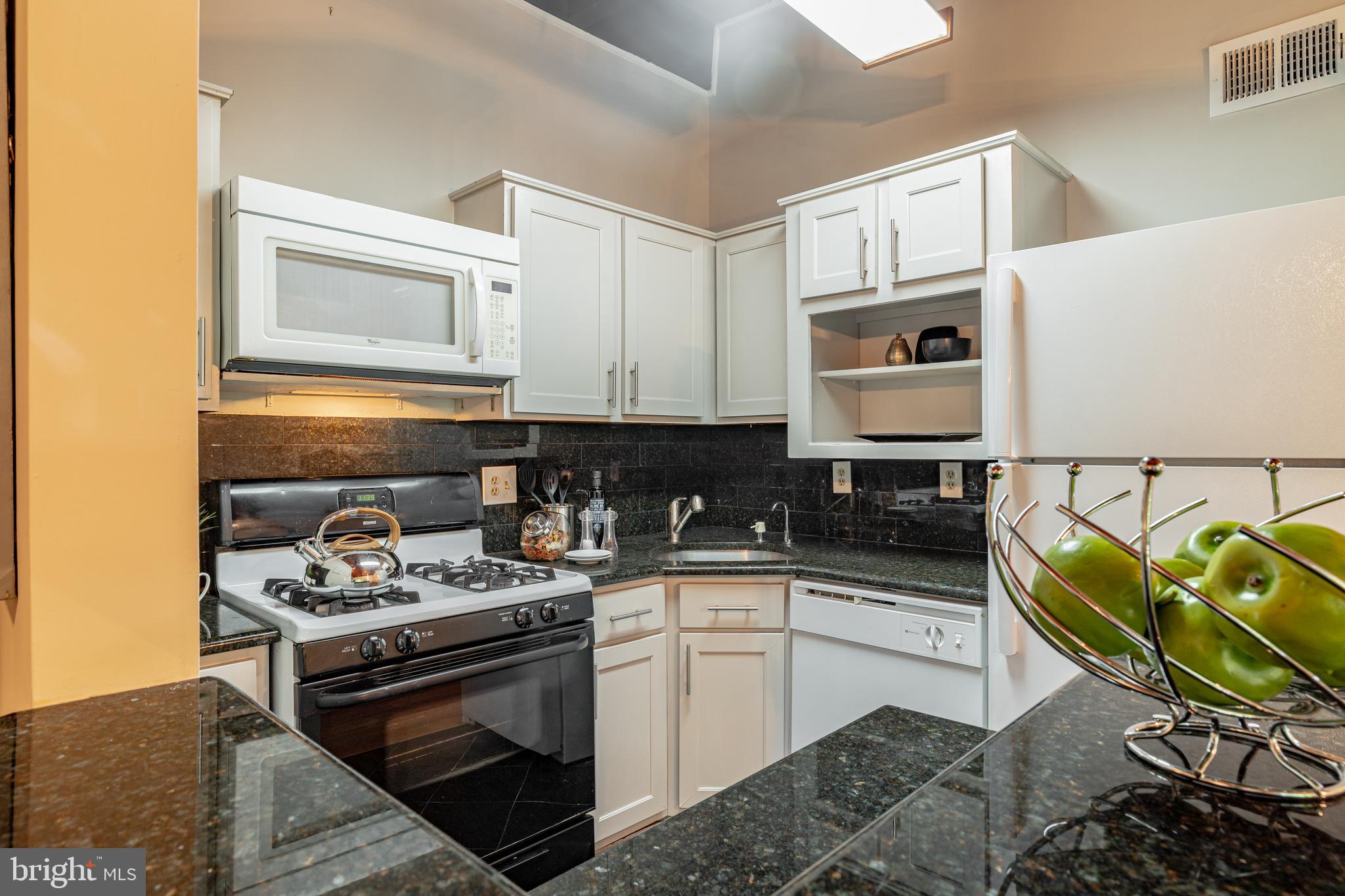 7857 Enola Street, Unit 208 McLean, VA 22102 - Photo 13 of 29