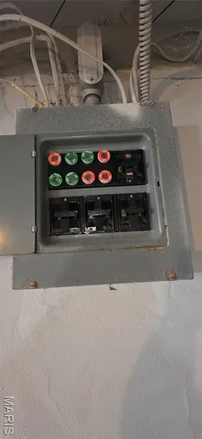 $149,000 | 611 Van Zant Street, Chester, IL 62233