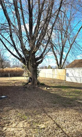 $149,000 | 611 Van Zant Street, Chester, IL 62233