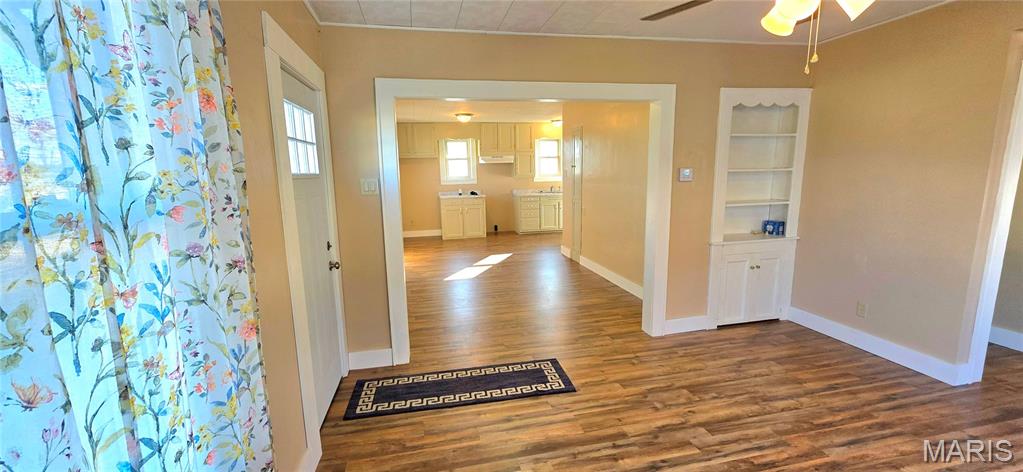 611 Van Zant Street Chester, IL 62233 - Photo 8 of 37