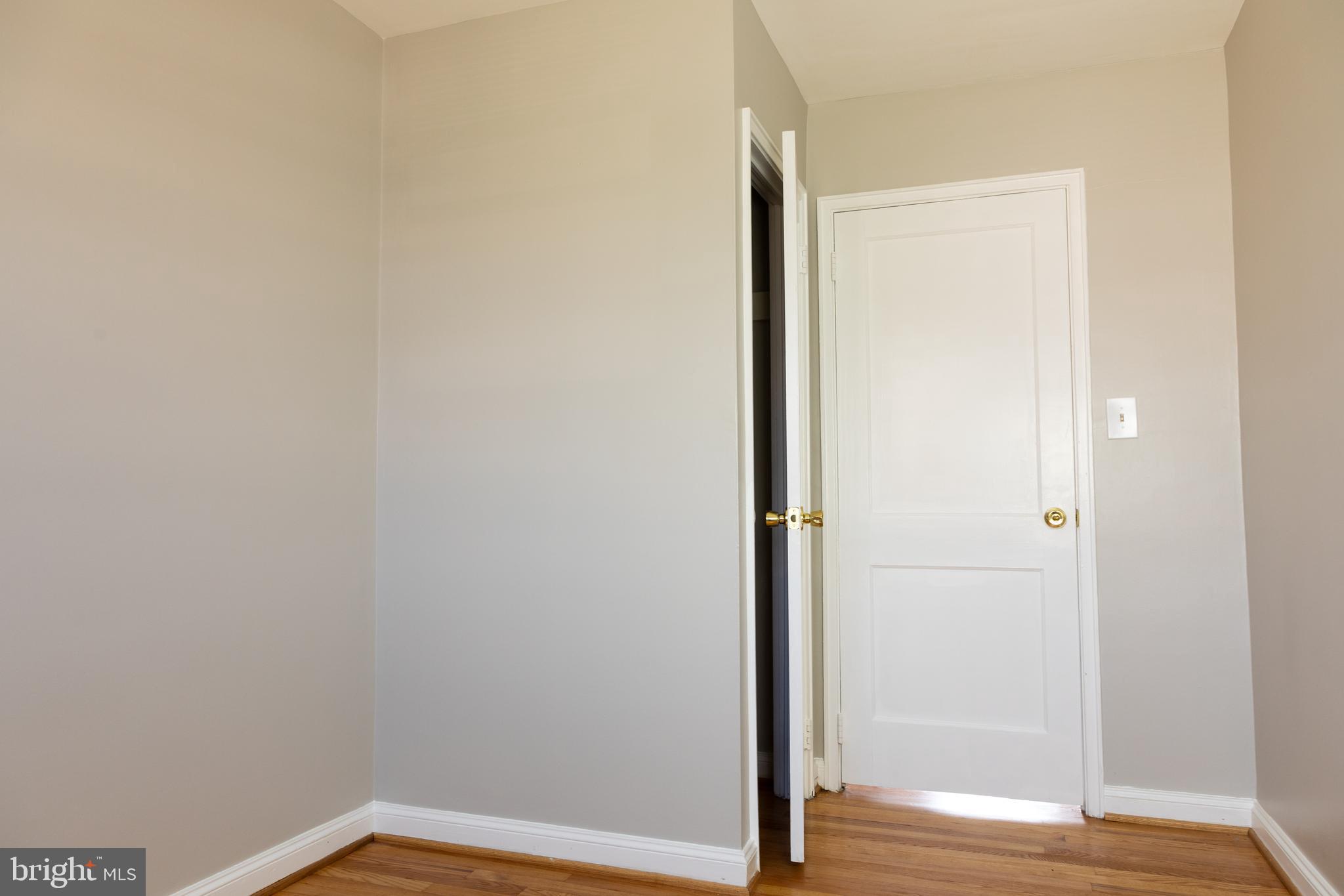 1914 Heathfield Road Baltimore, MD 21239 - Photo 18 of 40 Cozy Bedroom