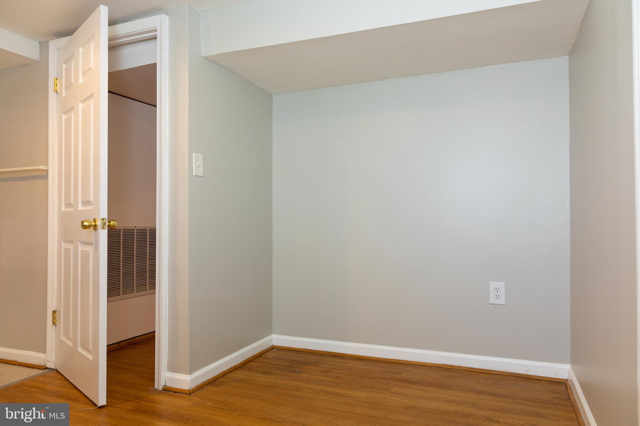1914 Heathfield Road Baltimore, MD 21239 - Photo 31 of 40 Basement