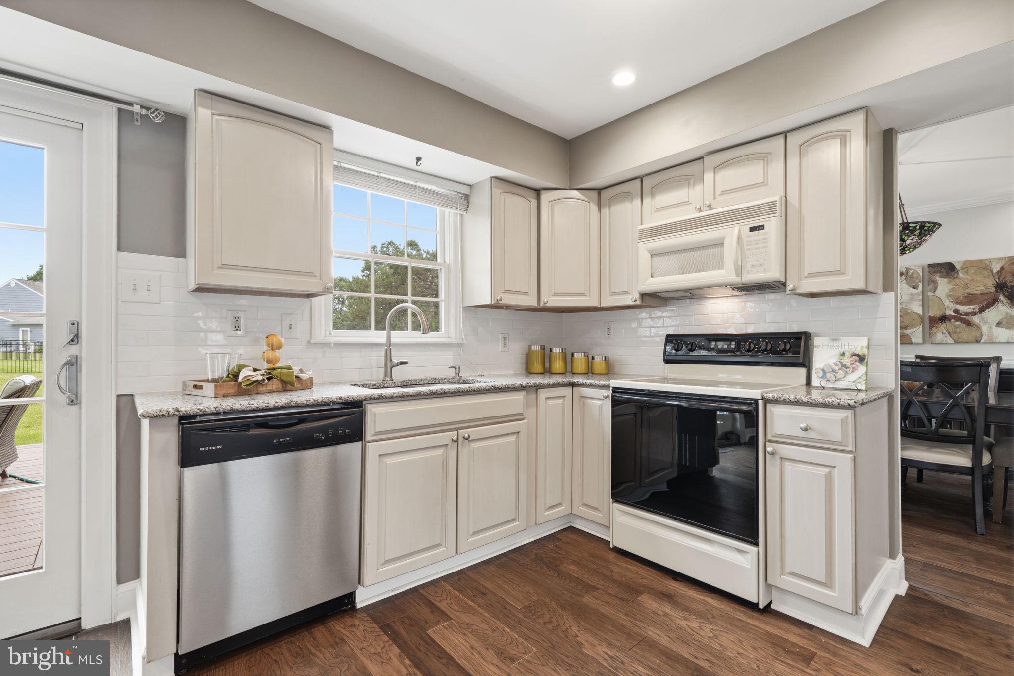 1461 Woodview Road Yardley, PA 19067 - Photo 11 of 40 Kitchen