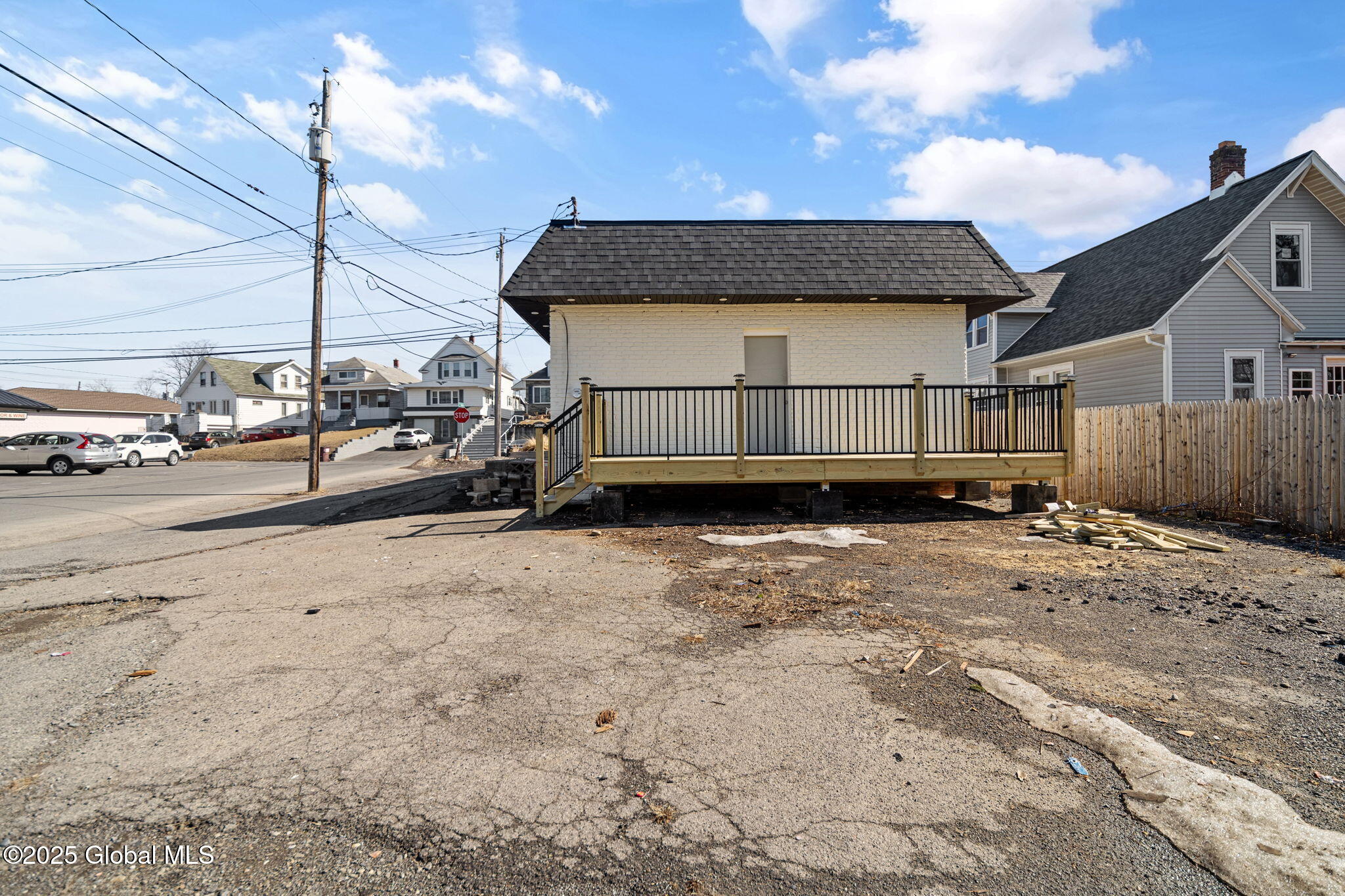 2735 Broadway Rotterdam, NY 12306 - Photo 18 of 23 20-web-or-mls-020-2735-broadway-rotterda