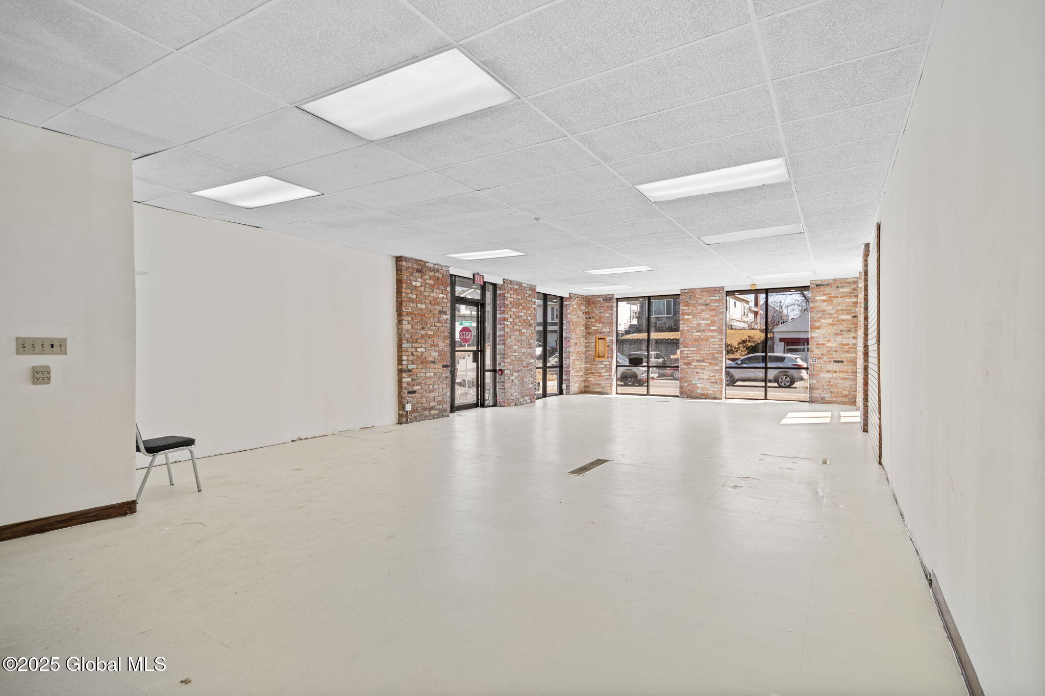 2735 Broadway Rotterdam, NY 12306 - Photo 7 of 23 8-web-or-mls-008-2735-broadway-rotterdam