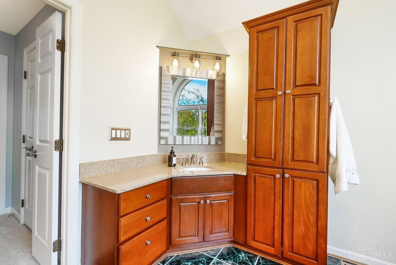 11320 Snider Road Cincinnati, OH 45249 - Photo 44 of 86 Gallery Image 44