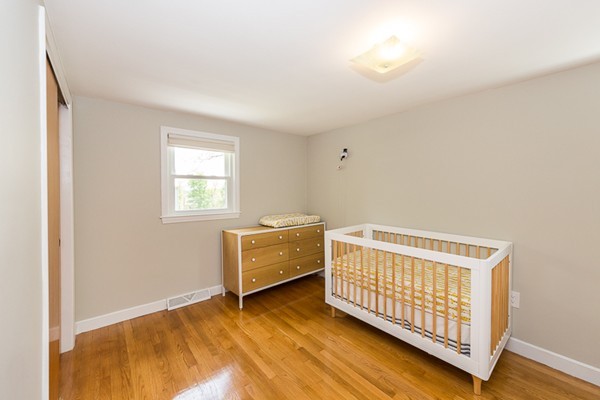 63 Lennon Road Arlington, MA 02474 - Photo 19 of 29 Gallery Image 19