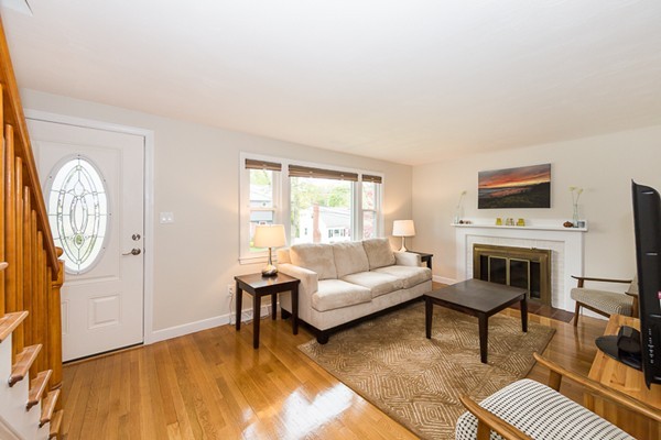 63 Lennon Road Arlington, MA 02474 - Photo 4 of 29 Gallery Image 4