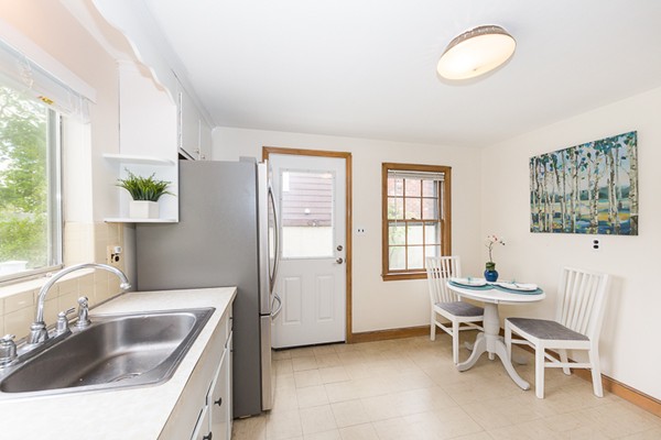 63 Lennon Road Arlington, MA 02474 - Photo 9 of 29 Gallery Image 9