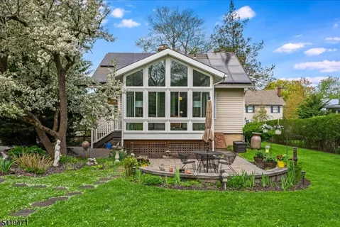 $775,000 | 552 Summit Avenue, Maplewood, NJ 07040