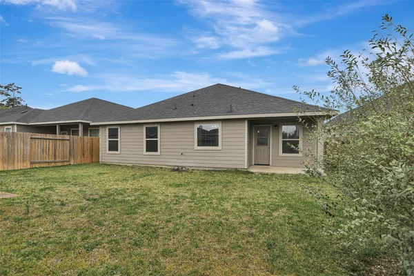 $2,100 | 10029 Ocelot Court, Magnolia, TX 77354