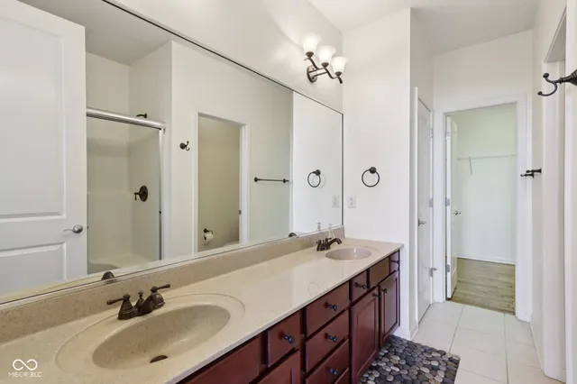 $454,000 | 624 East Walnut Street, Unit 21, Indianapolis, IN 46204