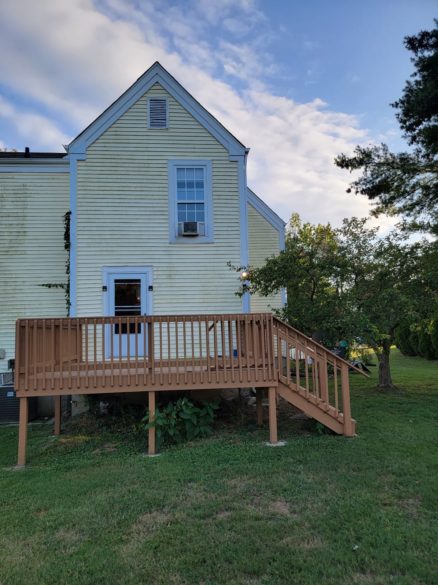809 Rachels View Hermitage, TN 37076 - Photo 18 of 18 a view of backyard with deck and a garden