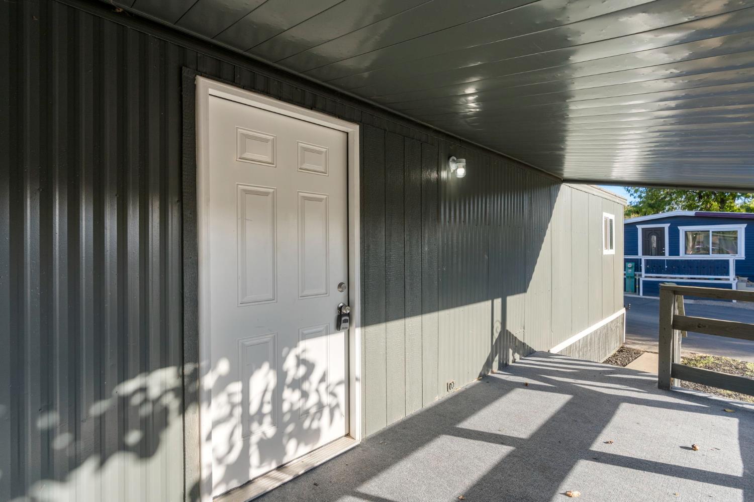 1523 North Beale Road, Unit 38 Marysville, CA 95901 - Photo 7 of 24 a view of entryway