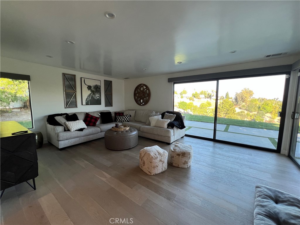 7034 Middlesbury Ridge Circle West Hills, CA 91307 - Photo 8 of 18