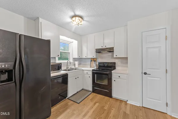 $294,000 | 717 Slippery Bank Court, Benson, NC 27504