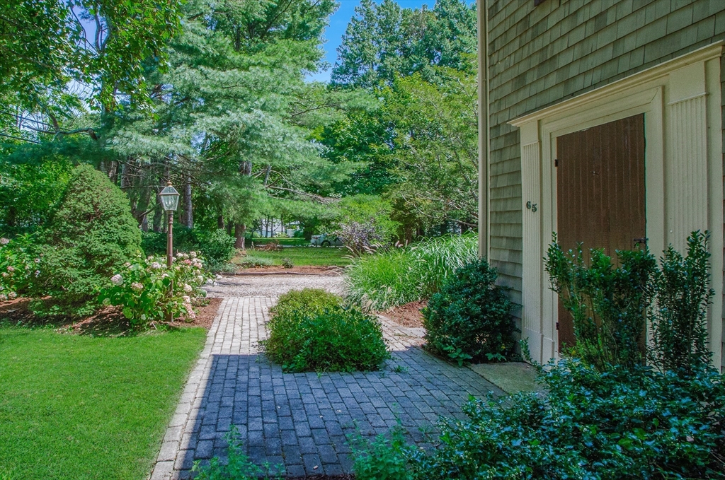 65 Acushnet Road Mattapoisett, MA 02739 - Photo 32 of 34 Gallery Image 32