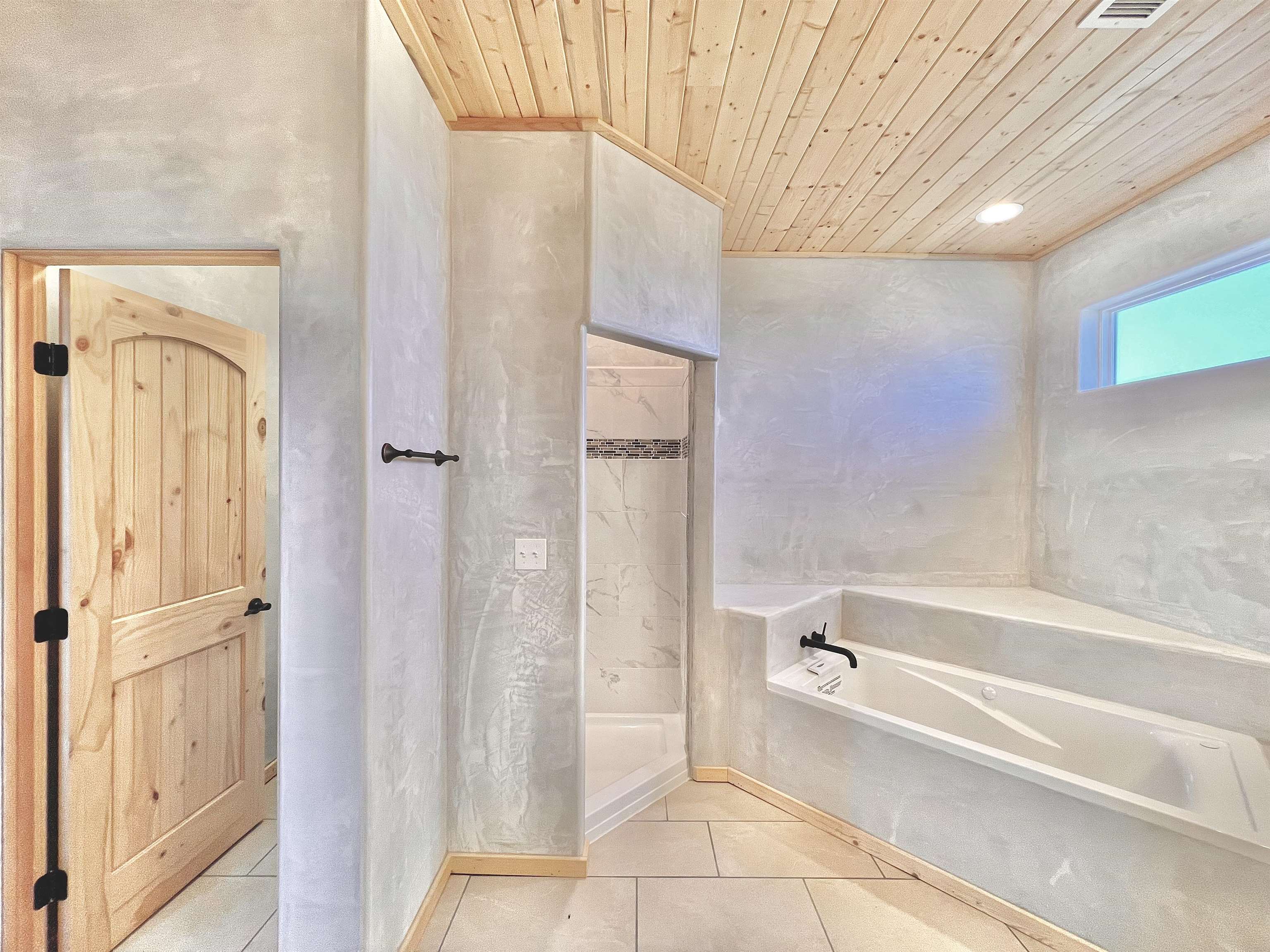 10 Colty Road Ranchos de Taos, NM 87557 - Photo 42 of 50 Gallery Image 42