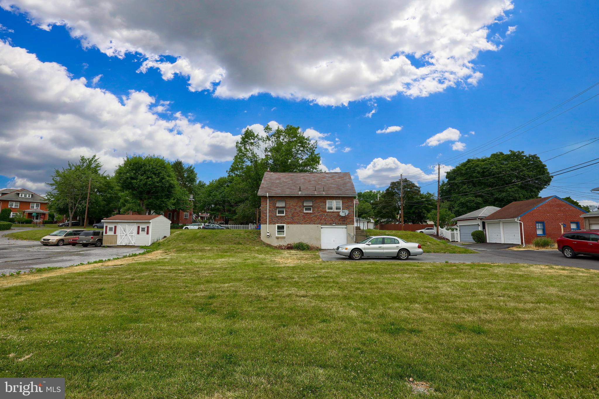310 Elsie Street Reading, PA 19607 - Photo 8 of 9 Gallery Image 8