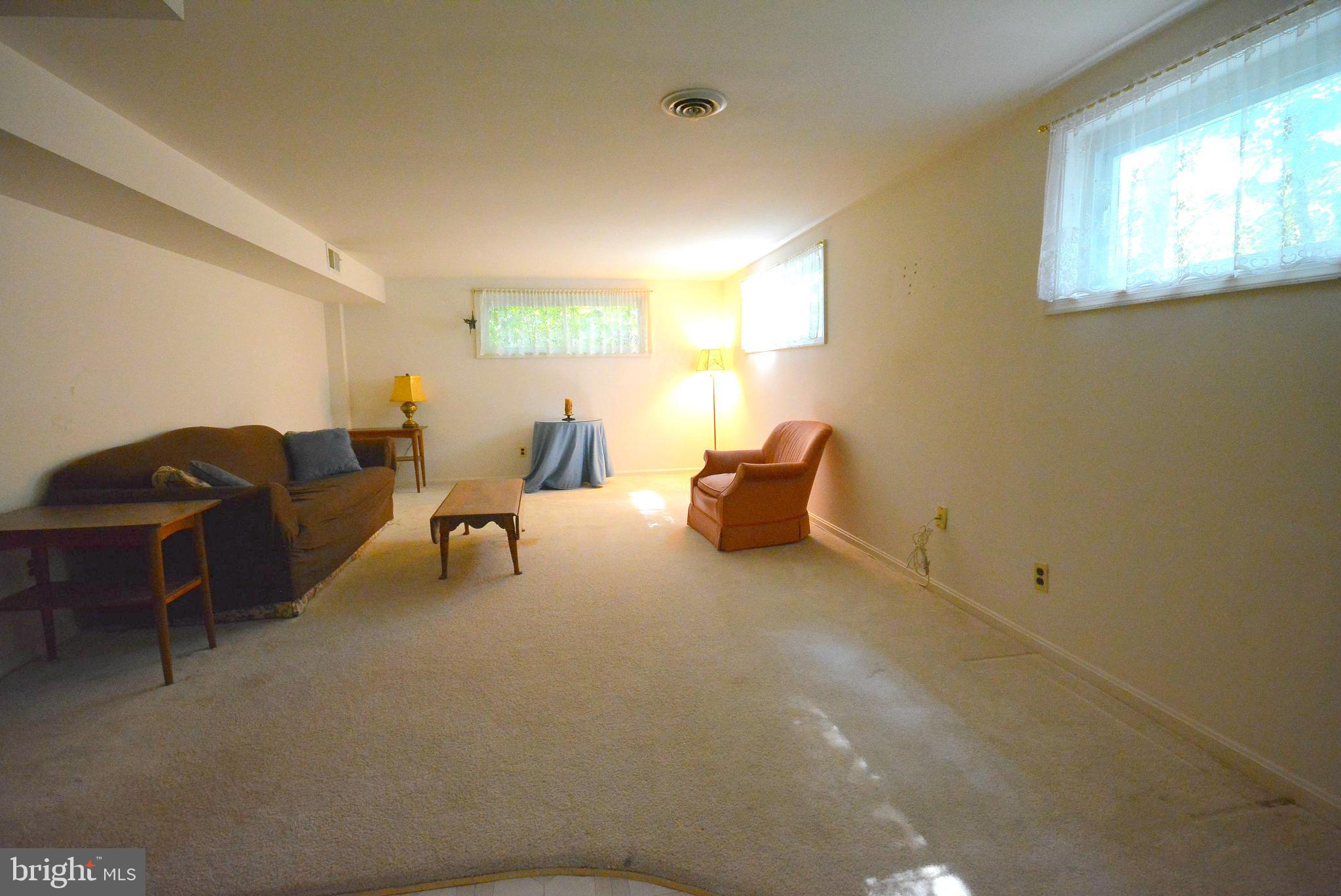 7723 Elgar Street Springfield, VA 22151 - Photo 14 of 24 Gallery Image 14